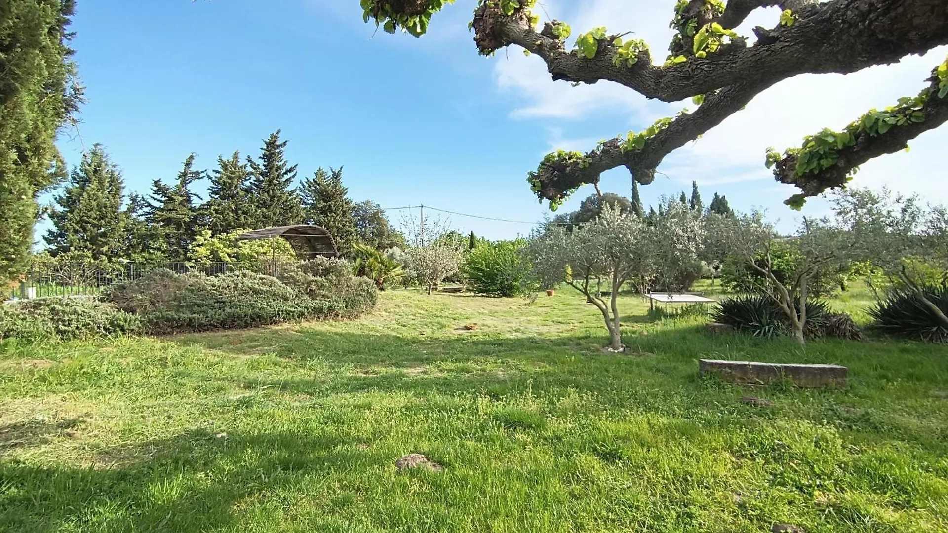 La Feniere Gite Dans Mas Avec Piscine Apartment Solerieux France