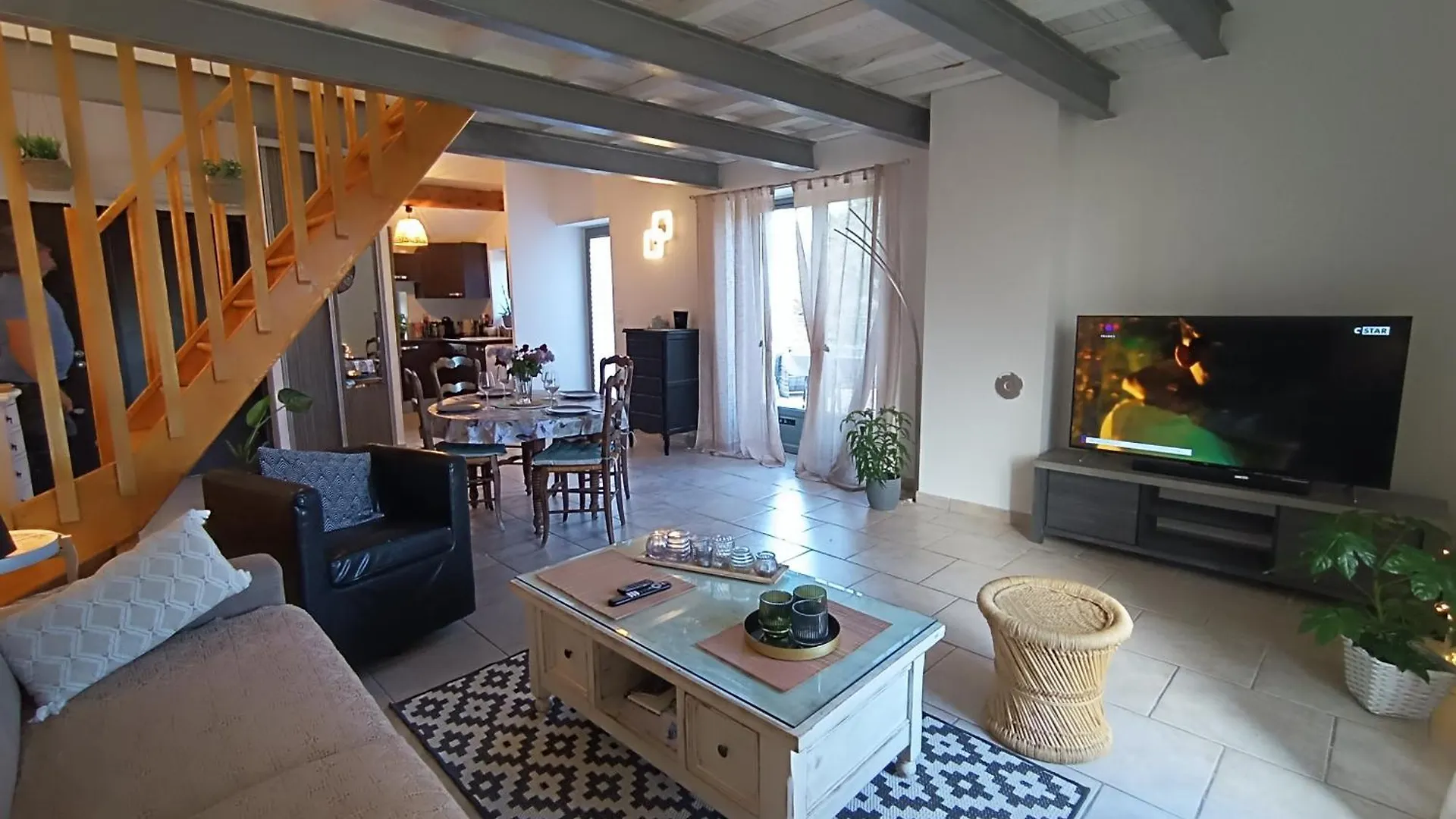 La Feniere Gite Dans Mas Avec Piscine Apartment Solerieux